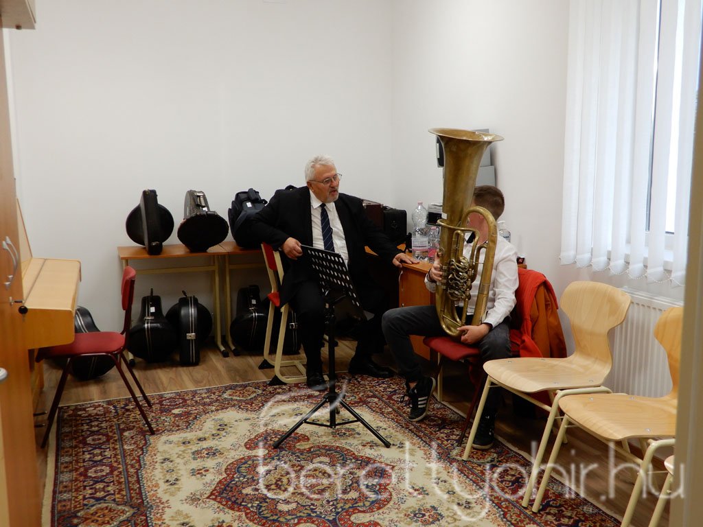 Átadták a zeneiskola új épületét 52